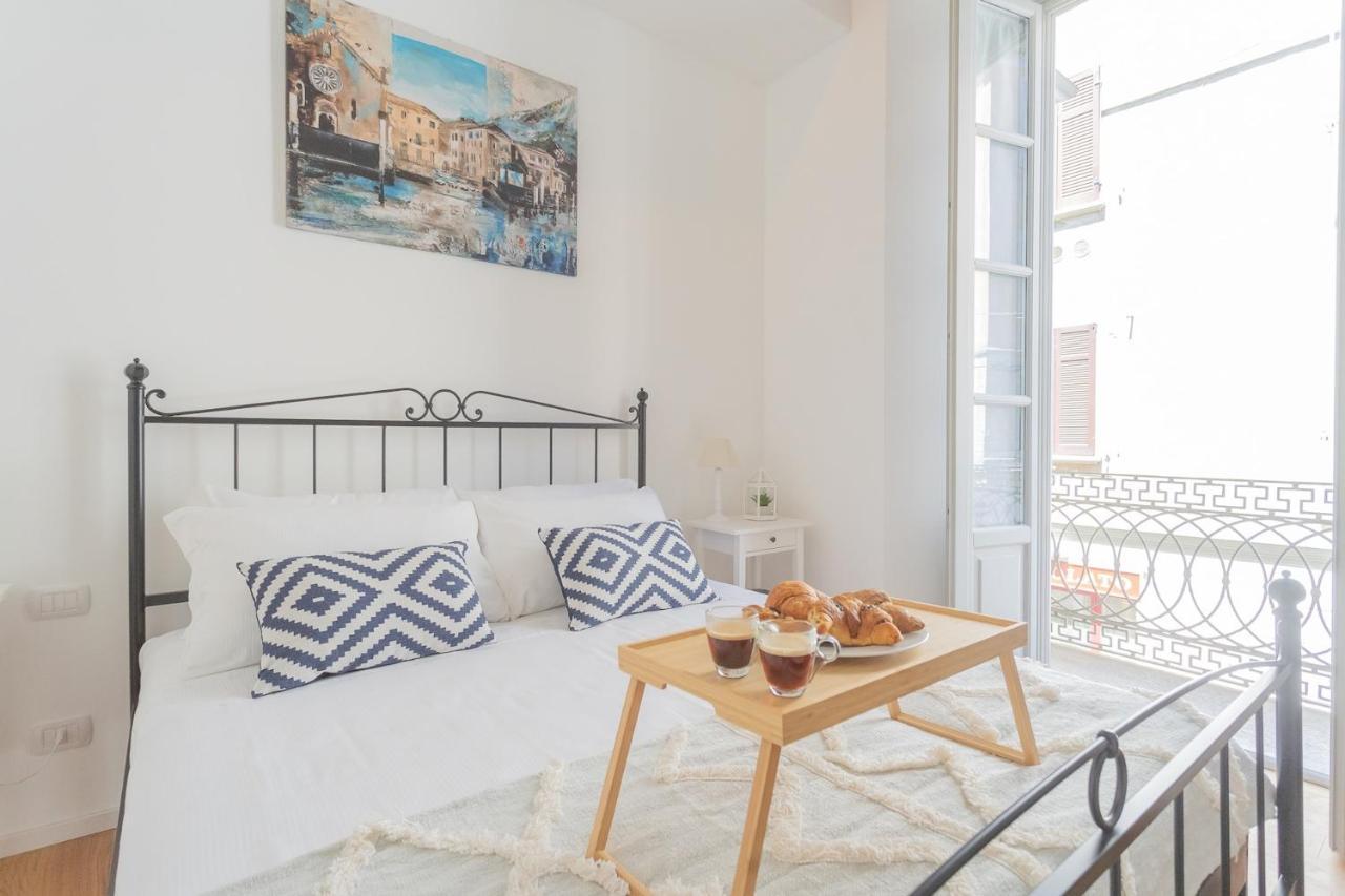 Independence Apartment With Balcony By Rent All Côme Extérieur photo